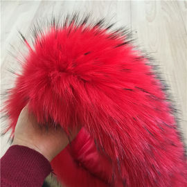 Çin Uzun Kazıklı Fluffy Raccoon Fur Collar Bayan Ceket için Sıcak Çıkarılabilir Ceket Tedarikçi