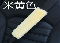 Çin Bej Renkli Fluffy Emniyet Kemeri, Oto Otomobilleri, Koyun Emniyet Kemeri Emniyet Kemeri Yastığı Pedleri için şirket