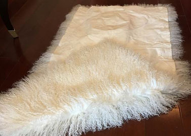 Çin Moğolca Sheepskin Halı Lüks 60 x 120cm Beyaz Uzun Kıvırgan Tibetan Koyun Sarmalı Tedarikçi