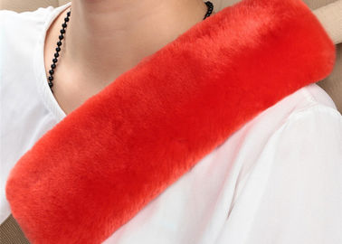 Çin Orijinal Yumuşak Sheepskin Koltuk Kemeri Kapağı Konforlu Yumuşak Yün Sıcak tutmak için Tedarikçi